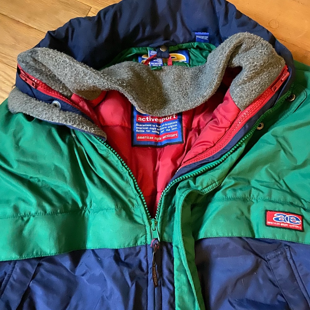 American Eagle heavy winter coat.  Women’s large.